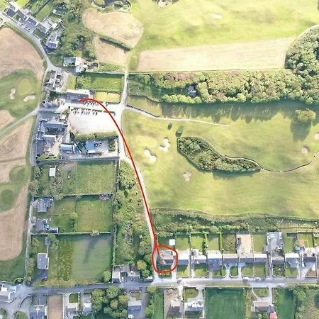 & Wild Atlantic Way Base 巴利海吉