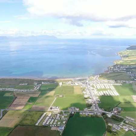 & Wild Atlantic Way Base 公寓